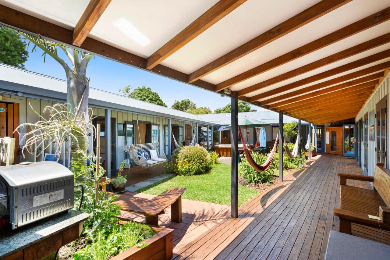 Хостел Raglan Backpackers Екстер'єр фото